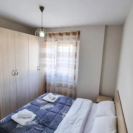 Apartment Skyline View 2br Tirana