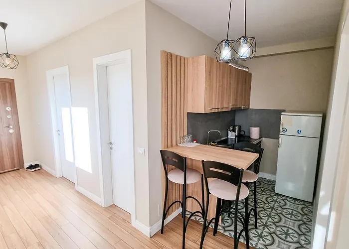Skyline View 2br Апартаменты Тирана